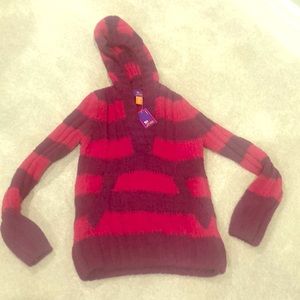 💸⬇️ So Jenni red\ dark red striped hoodie. NWT